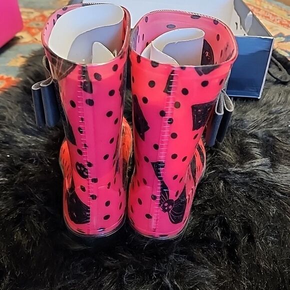 NIB Iron Fist Pink Bowed Over Cropped Rainboot Size 5 - Picture 6 of 8